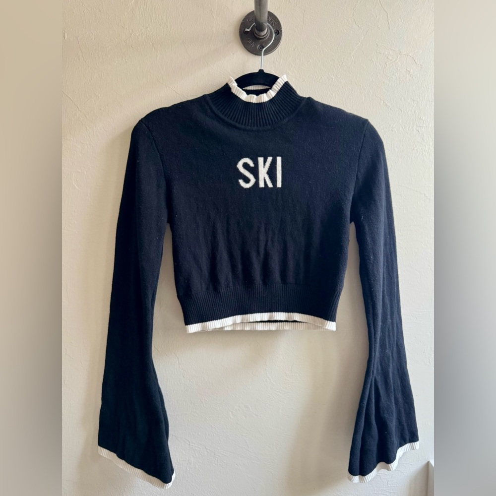 Black Cropped Sweater with White 'SKI' Design